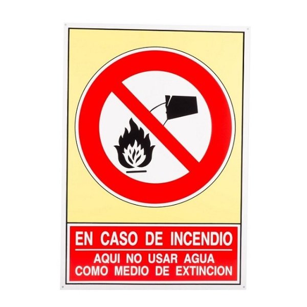 SEÑAL "EN CASO INCENDIO NO USAR AGUA"